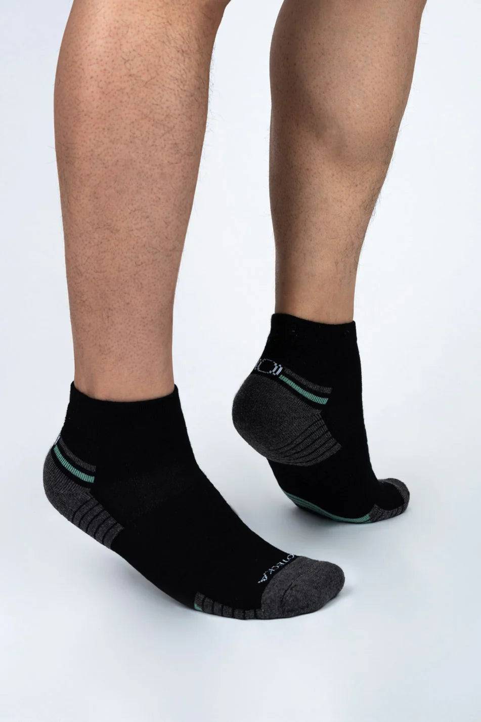 Performance Ankle Socks Pack of 4