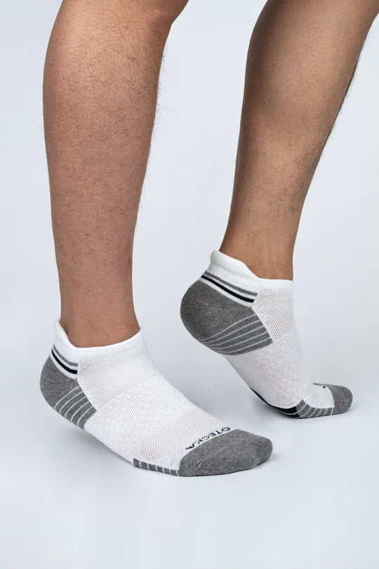 PERFORMANCE ANKLE SOCKS WHITE PACK OF 6