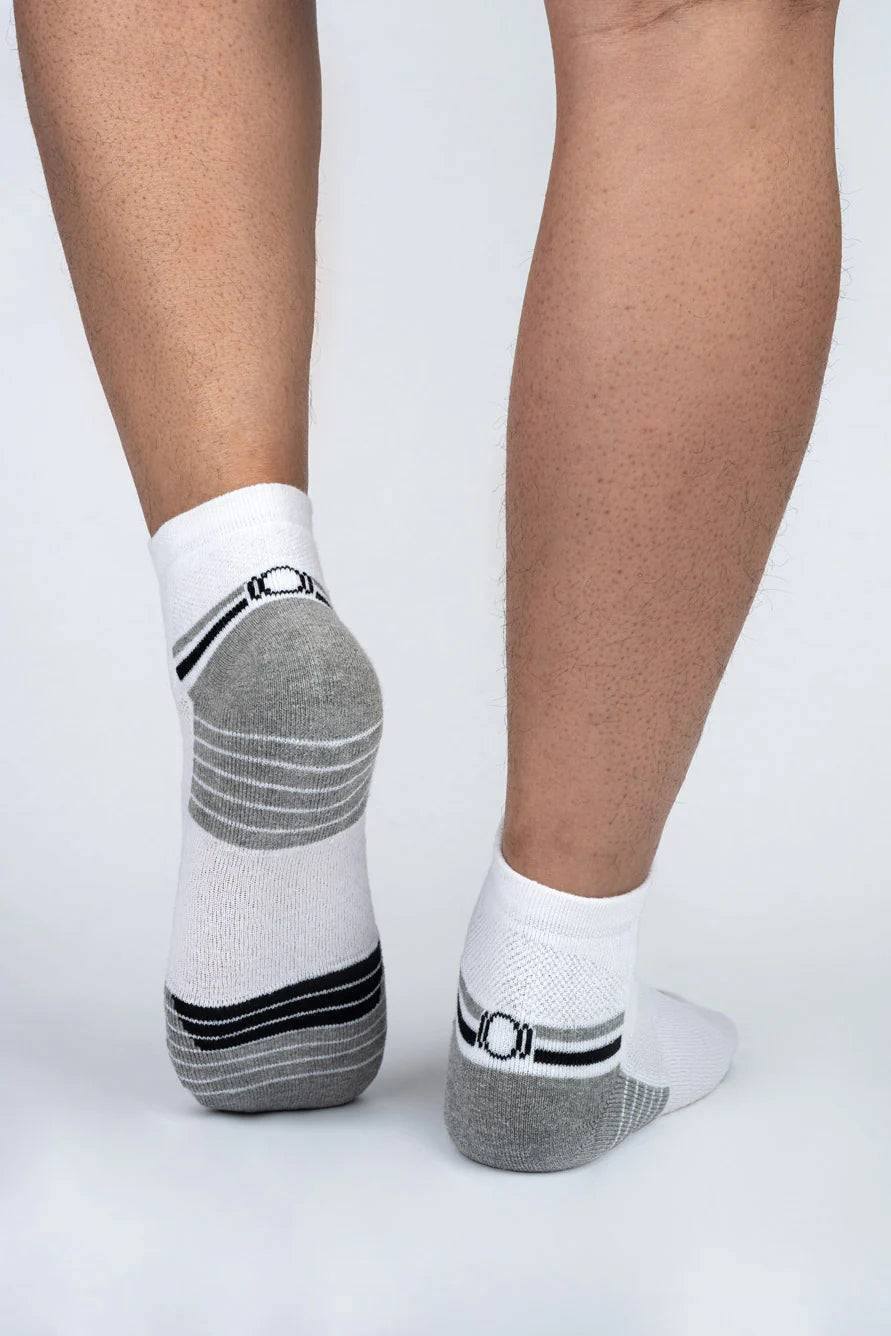 Performance Running Quarter Socks-White pack of 3